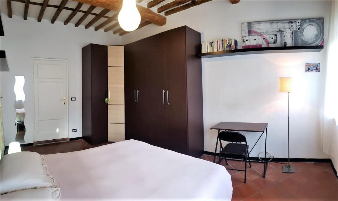 Appartamento La Torretta Porcari エクステリア 写真