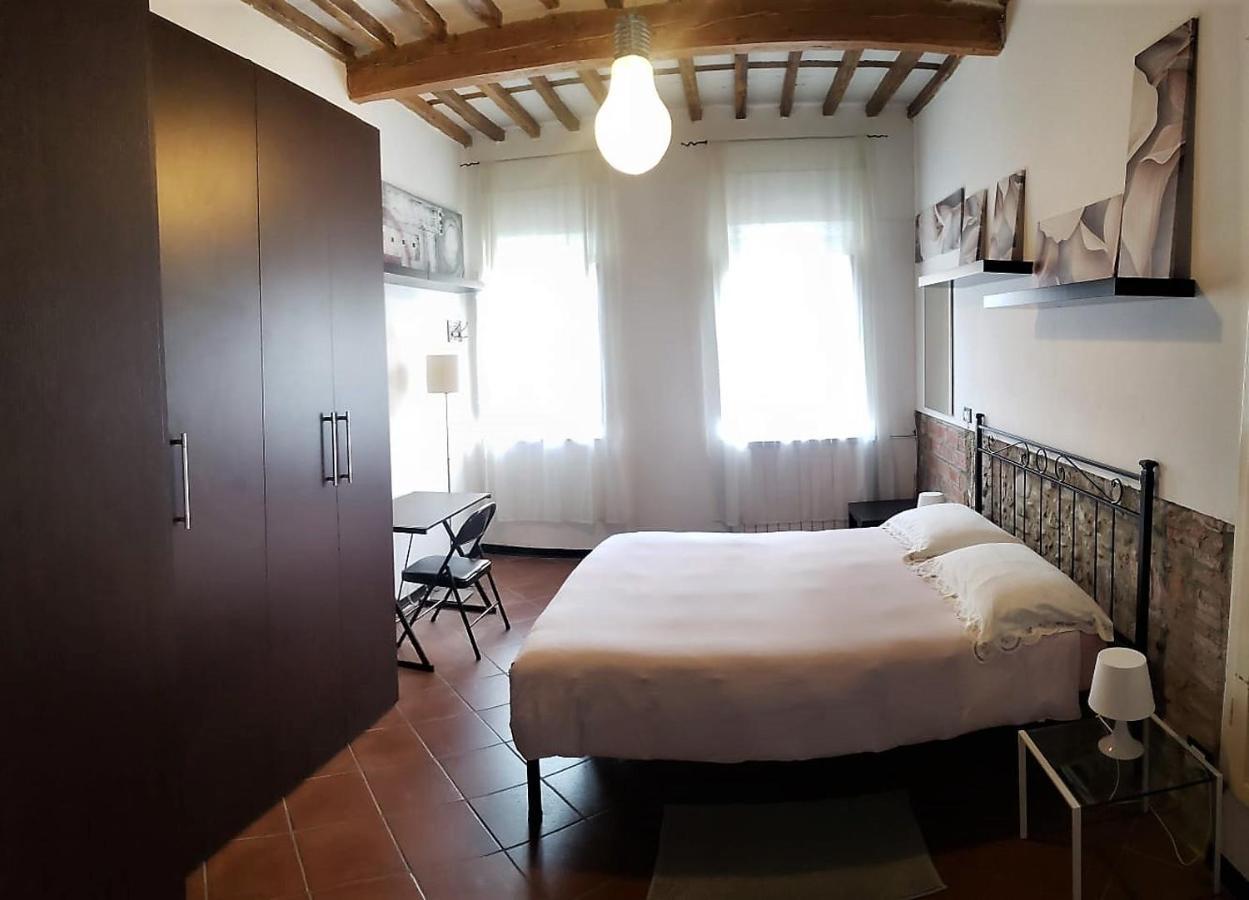 Appartamento La Torretta Porcari エクステリア 写真