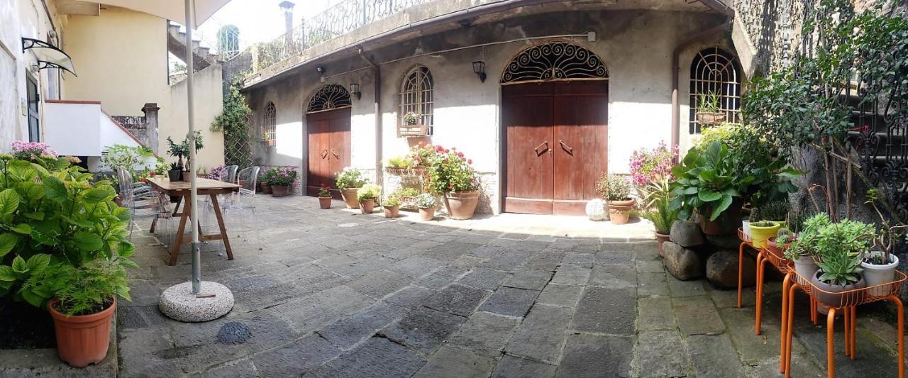 Appartamento La Torretta Porcari エクステリア 写真